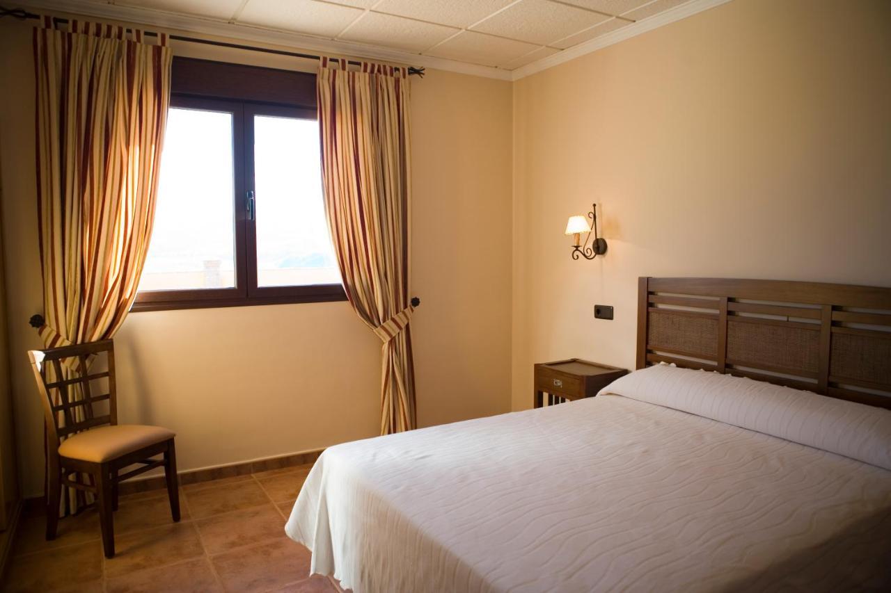 Hotel-Restaurante Cerrillo San Marcos Diezma Kültér fotó