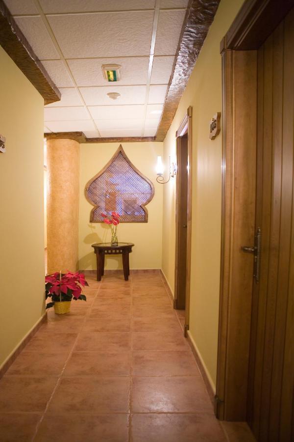 Hotel-Restaurante Cerrillo San Marcos Diezma Kültér fotó